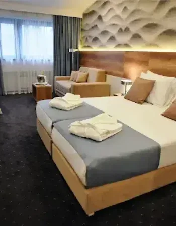 Hotel Santiny