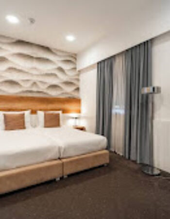 Hotel Santiny